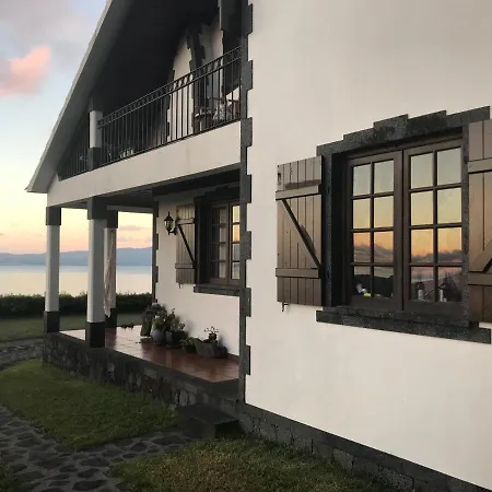 Vale Da Burra Holiday home *